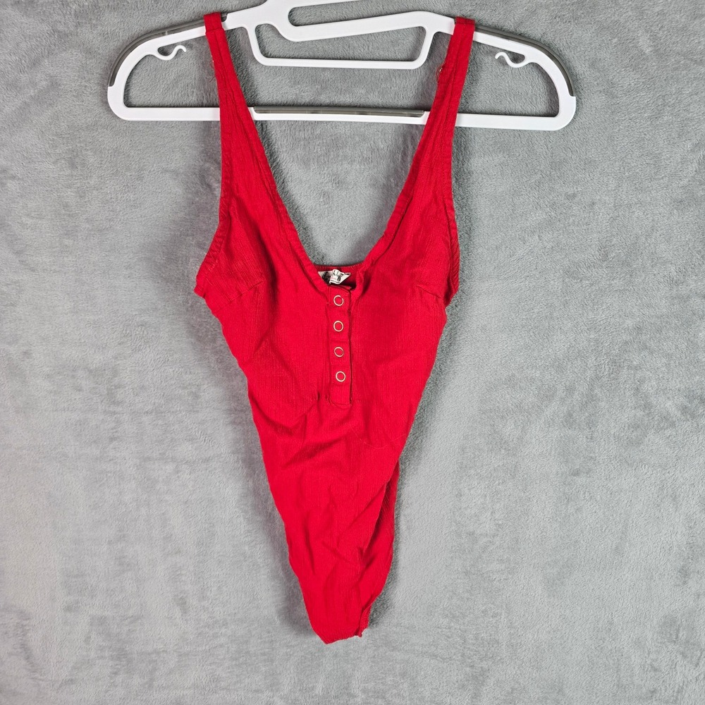 Intimately Free People Red Crinkle Gauze Henley Bodysuit V-Neck Small OB1126766